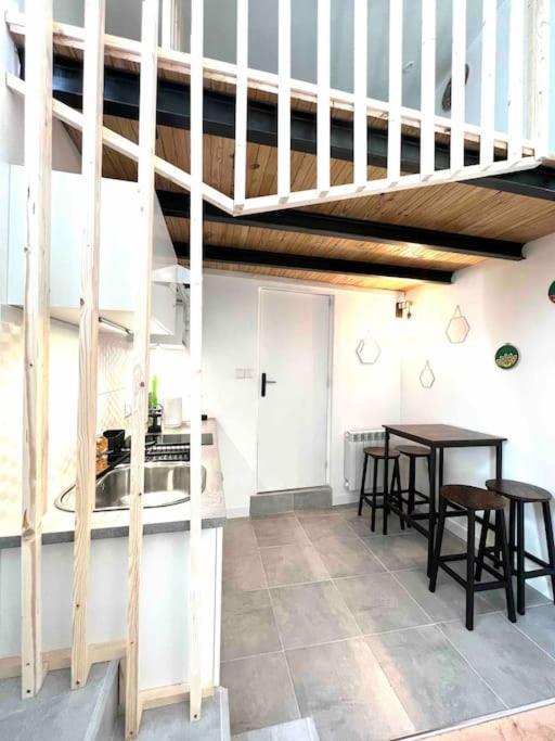 Jolie Mini Maison Lovely Tiny House Vitry-sur-Seine Buitenkant foto