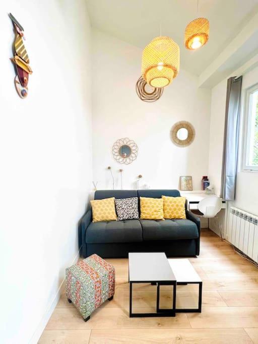 Jolie Mini Maison Lovely Tiny House Vitry-sur-Seine Buitenkant foto